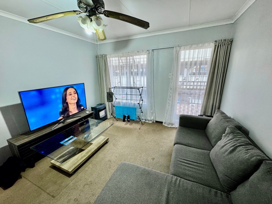 2 Bedroom Property for Sale in Die Bult North West